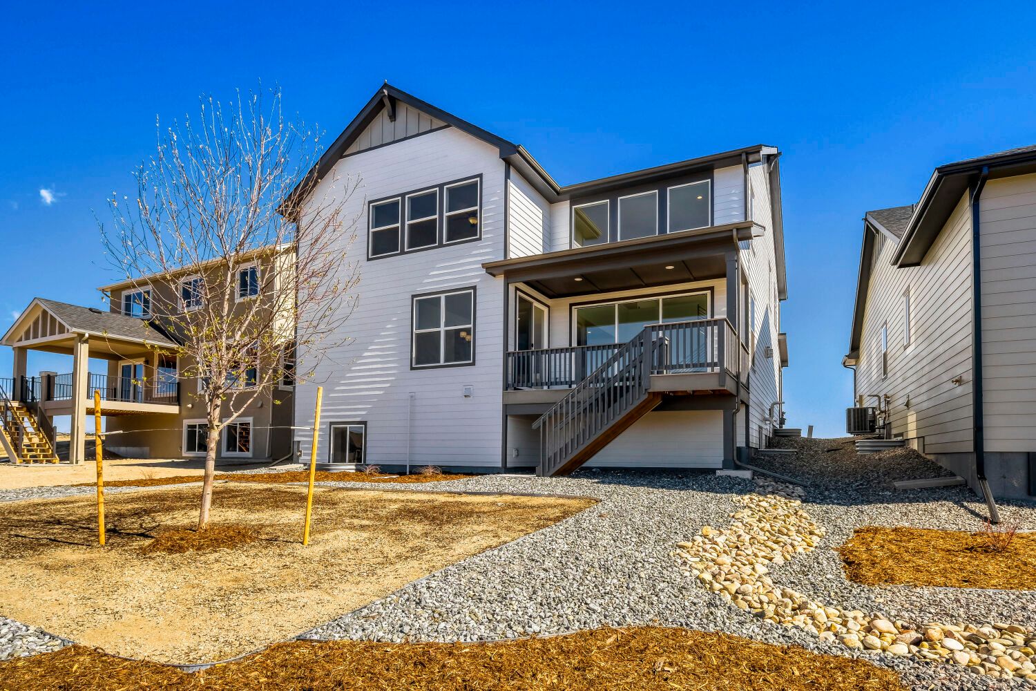 8734 San Diego - Rear Exterior