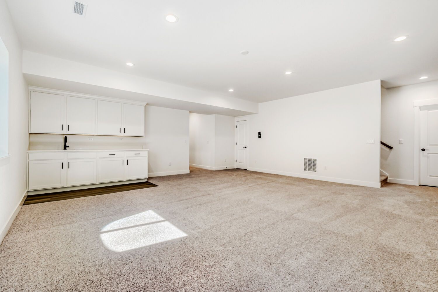 8777 San Diego - Rec Room