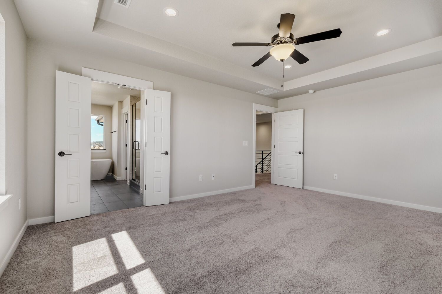 8702 Long Beach - Primary Bedroom