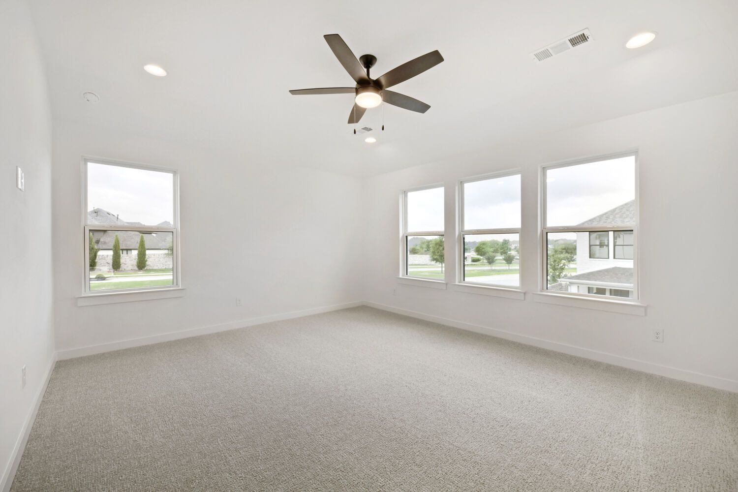 3237 Vaquero - Primary Bedroom