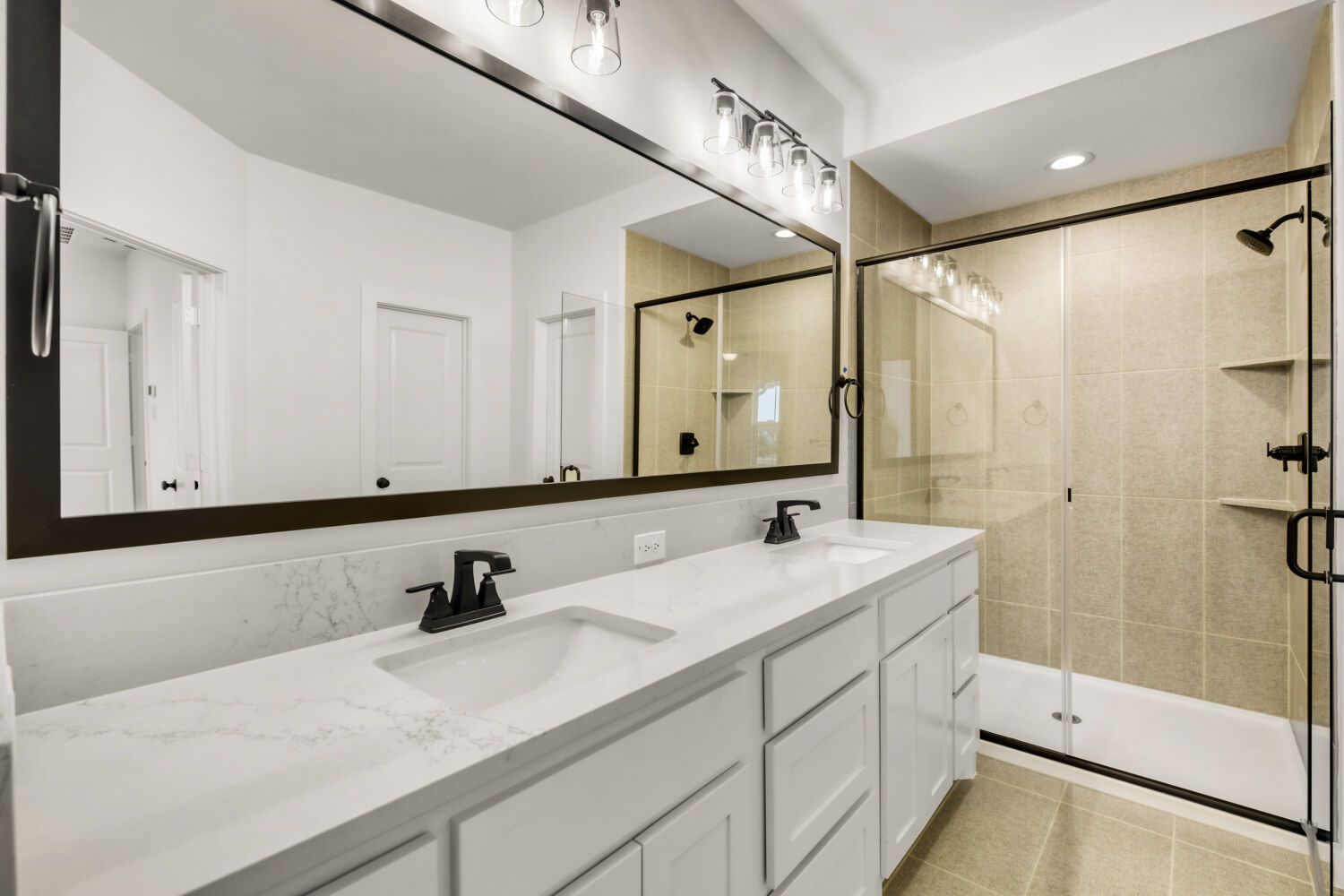 3420 Brocco - Primary Bathroom