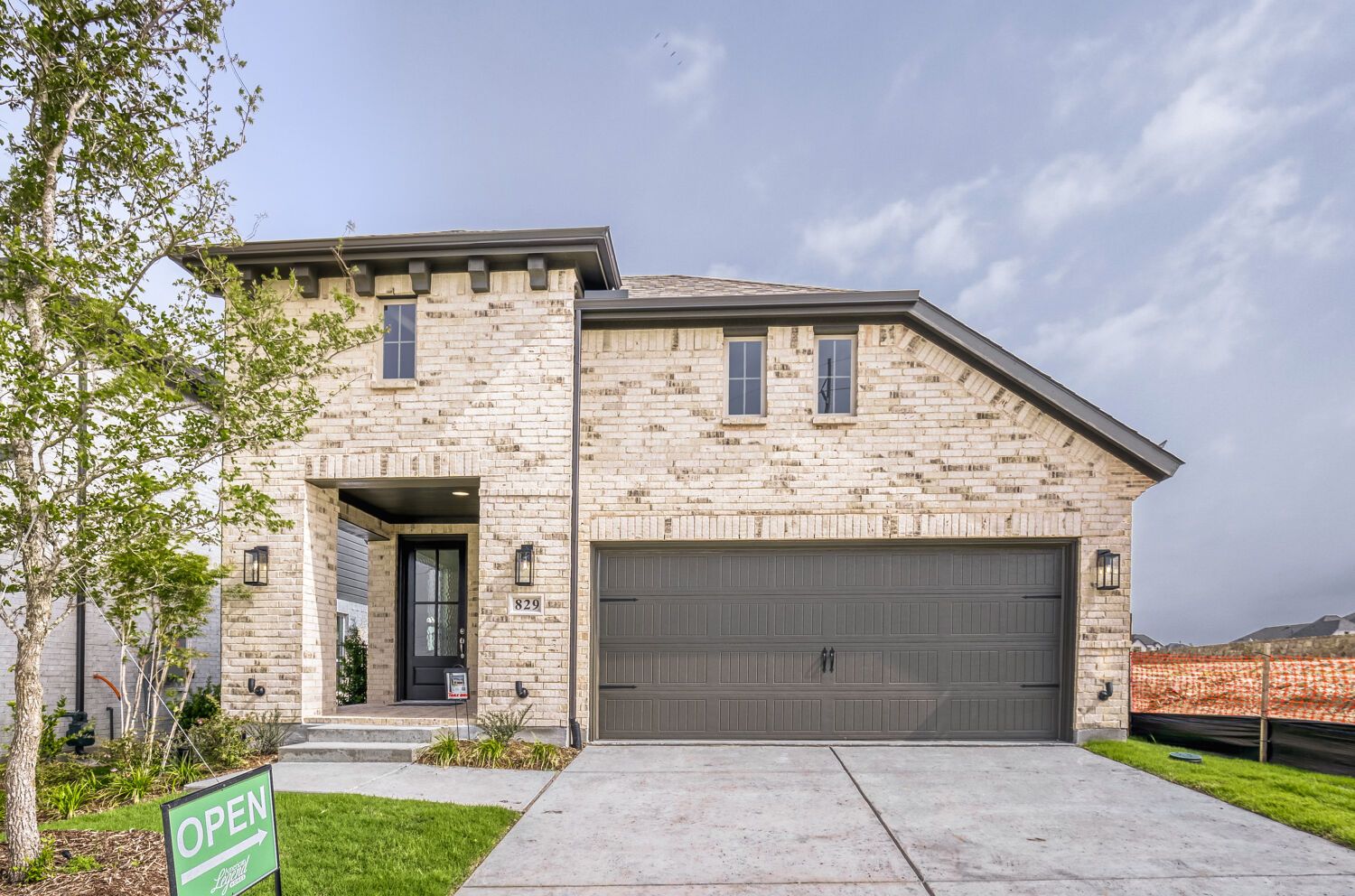 829 Dogwood Lane