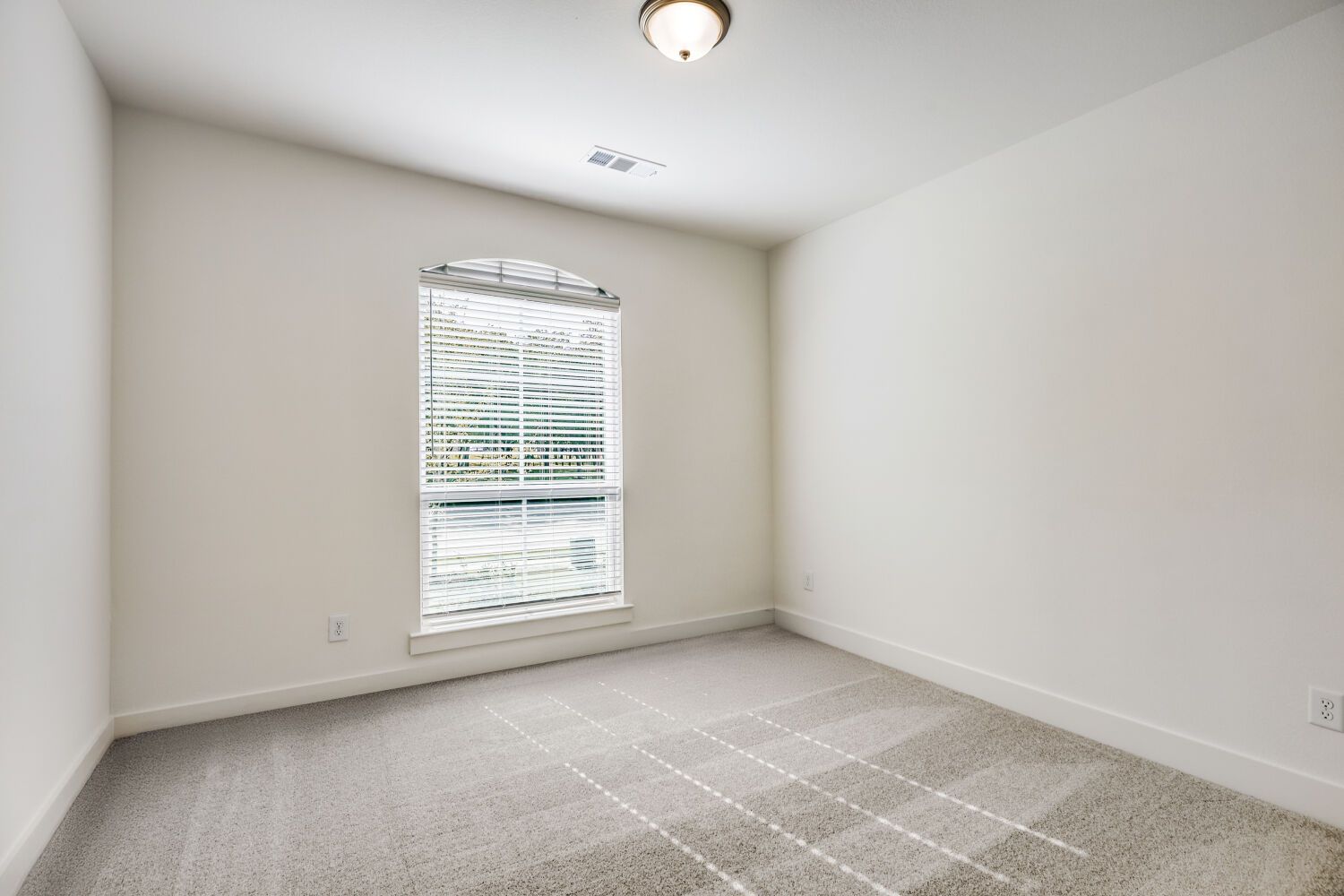 Plan 1576 Representative Photo
