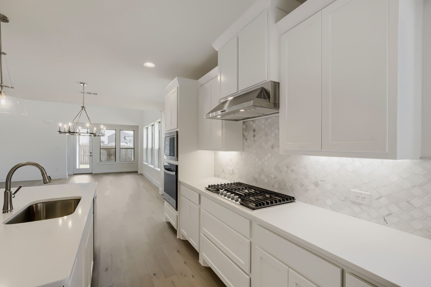 828 Stone - Kitchen