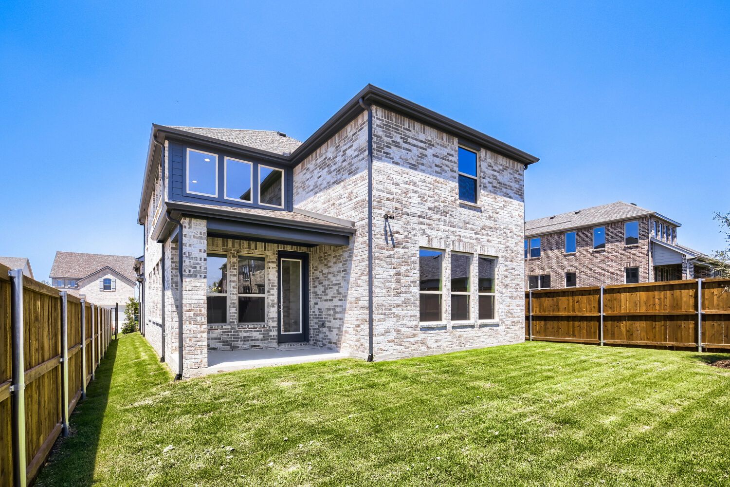 828 Stone - Rear Exterior