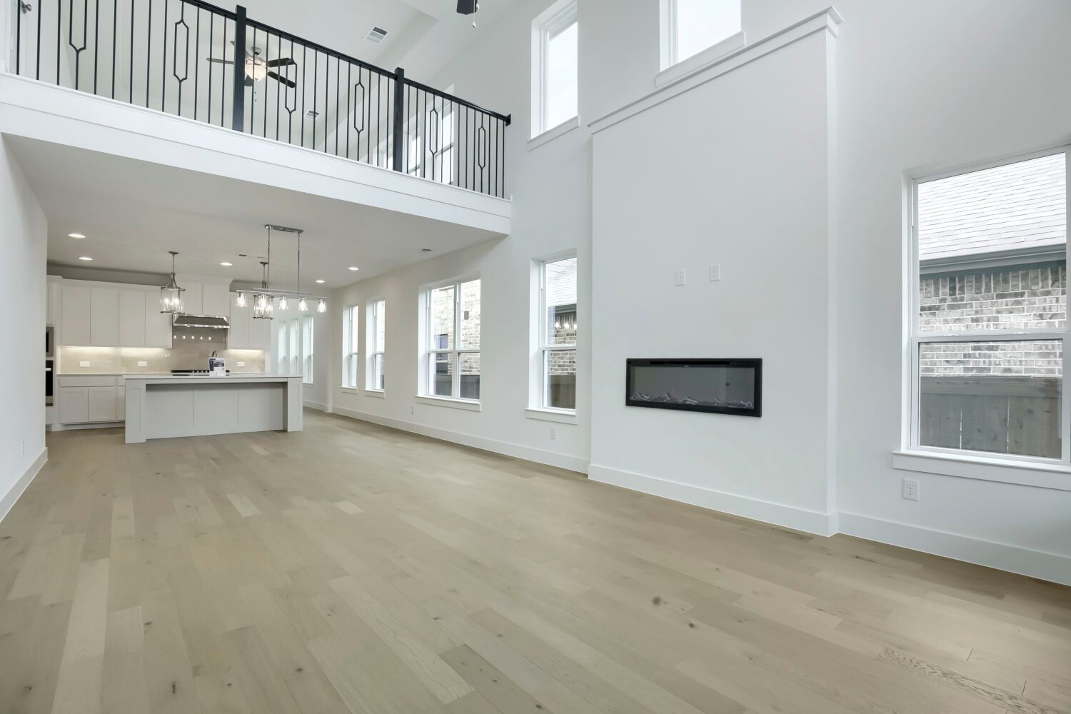 833 Stone Grove - Living Area