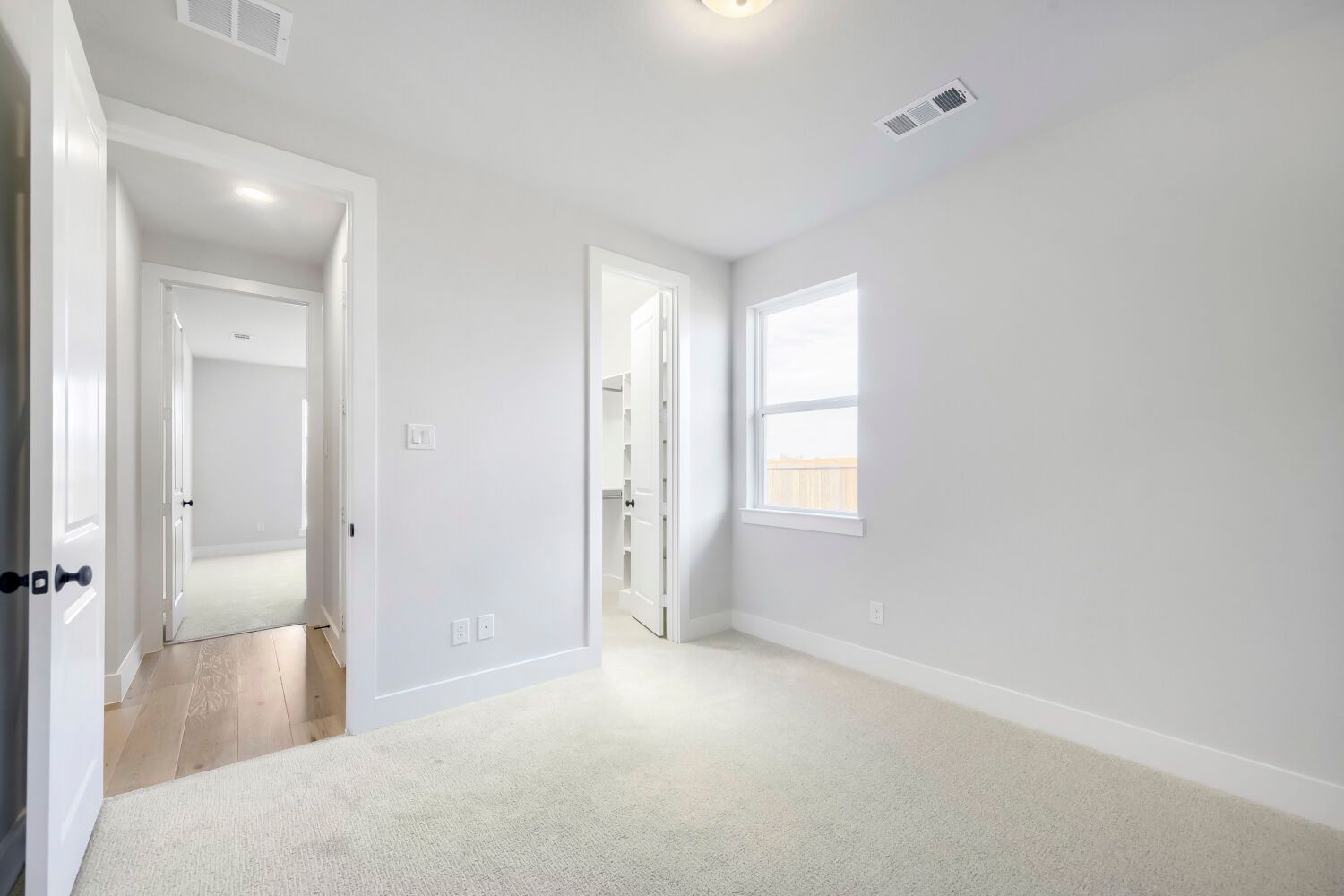 799 Mandrake - Bedroom