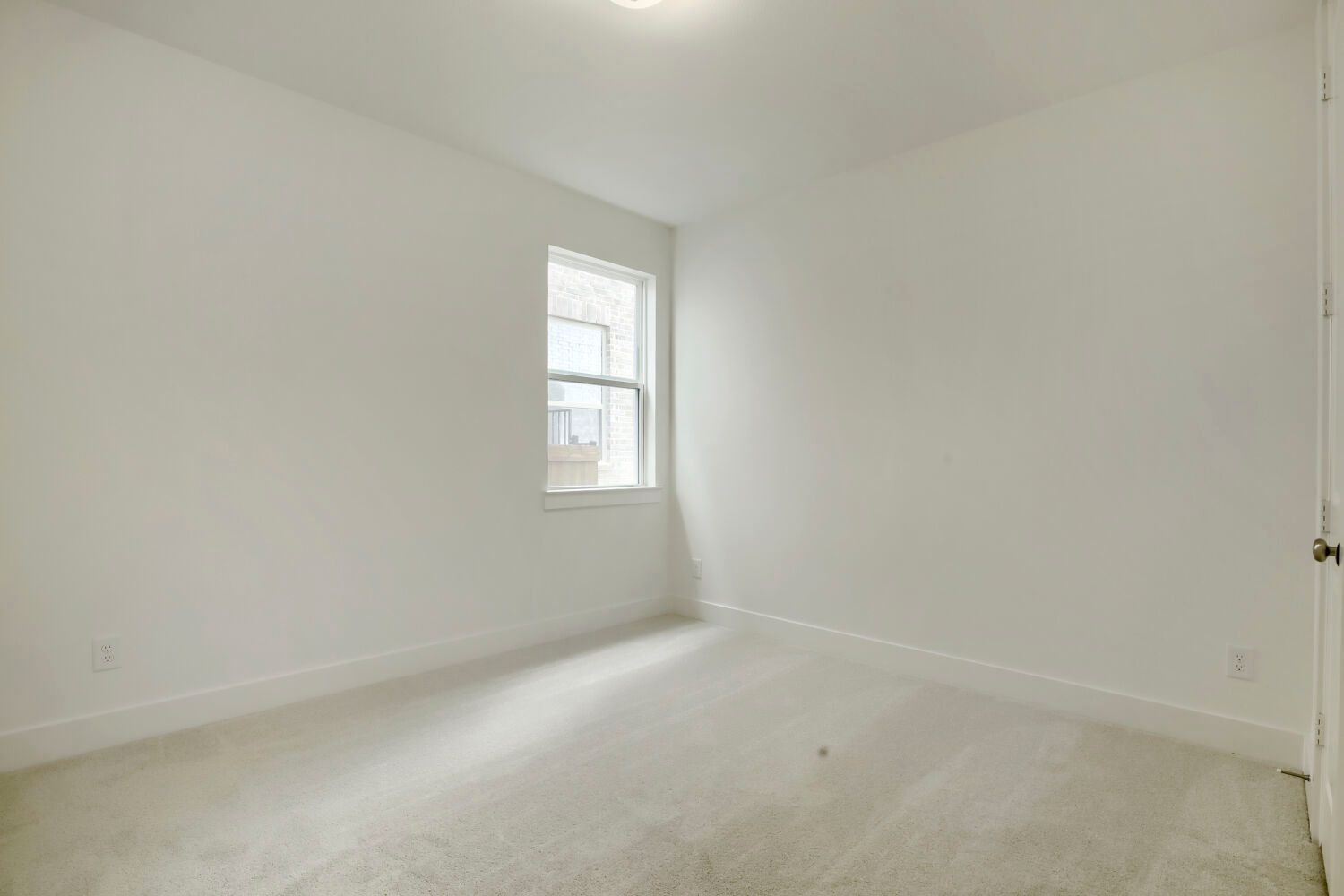 833 Stone Grove - Bedroom