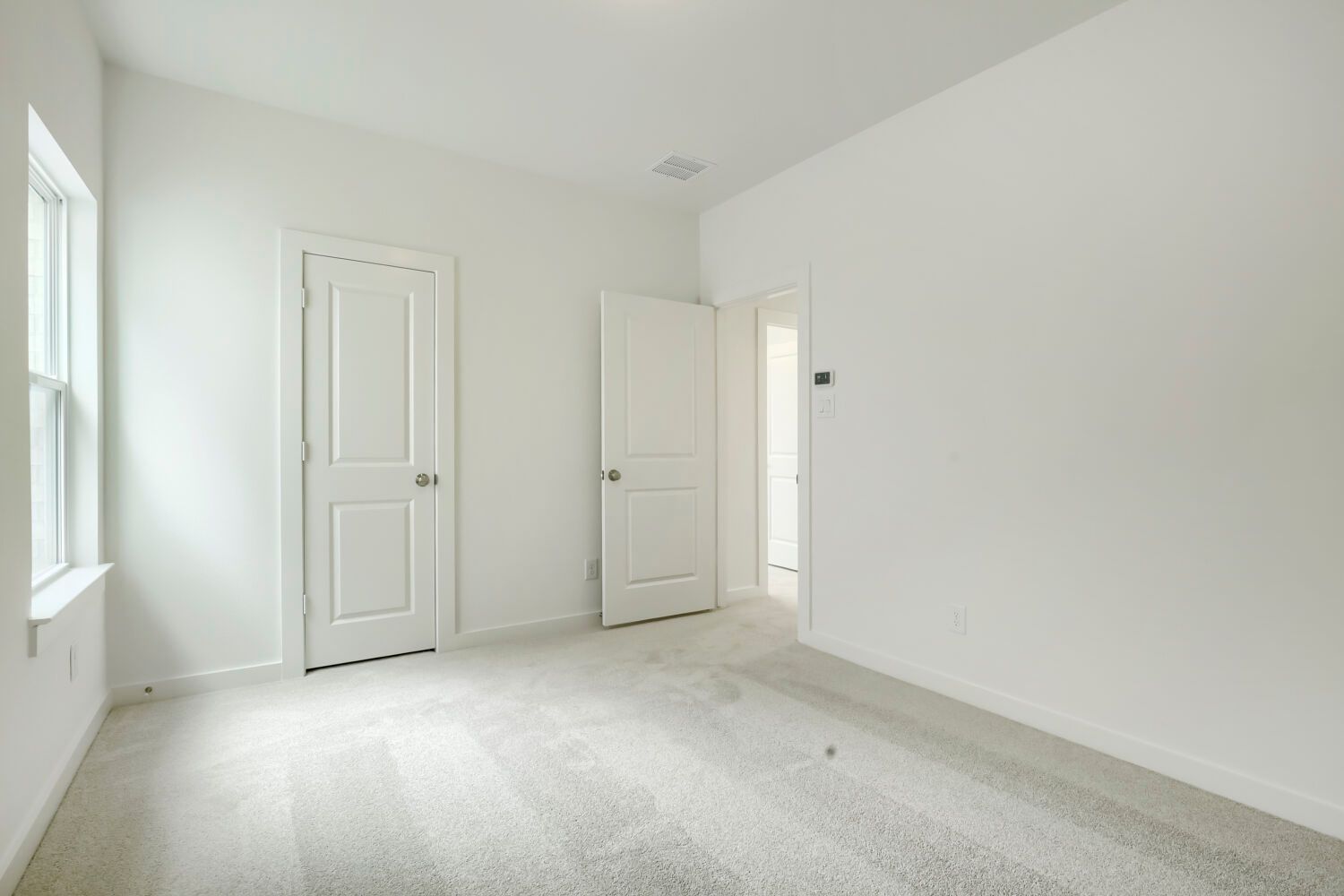 833 Stone Grove - Bedroom