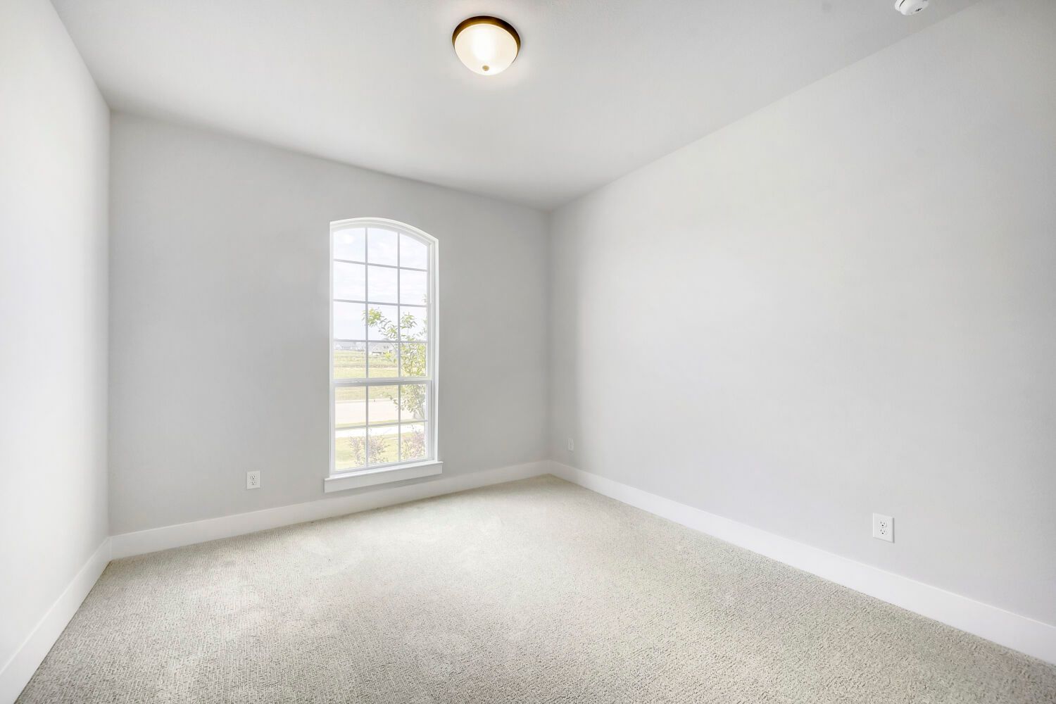 799 Mandrake - Bedroom