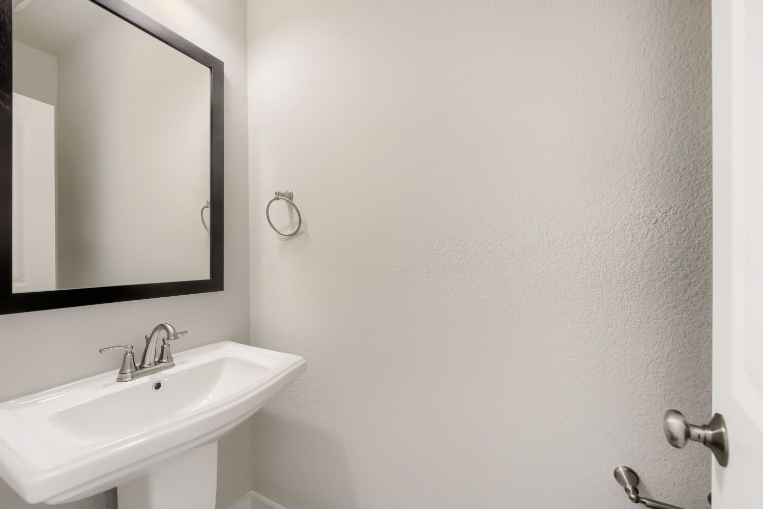 Representative photo of powder bath for Plan 1458