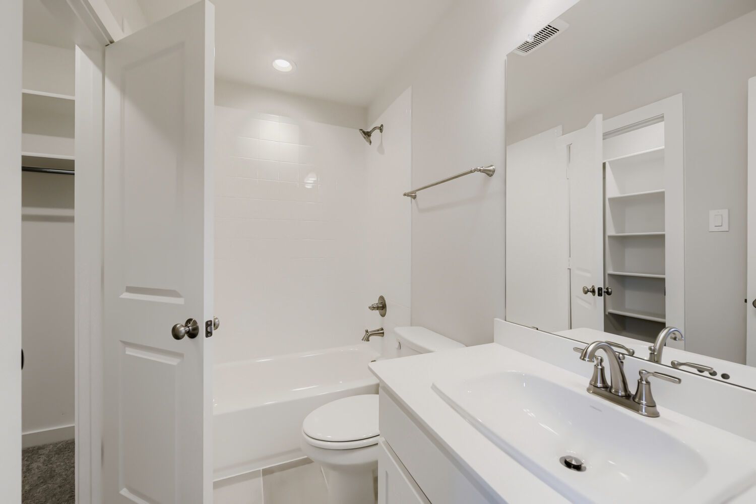 Representative photo of bathroom for Plan 1458