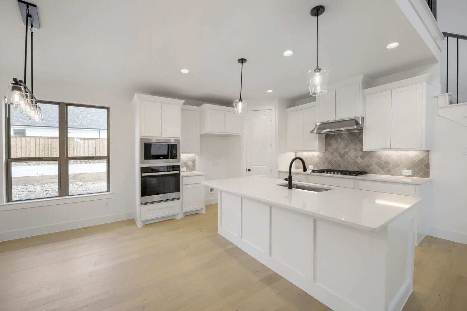 6016 Davis Knoll - Kitchen