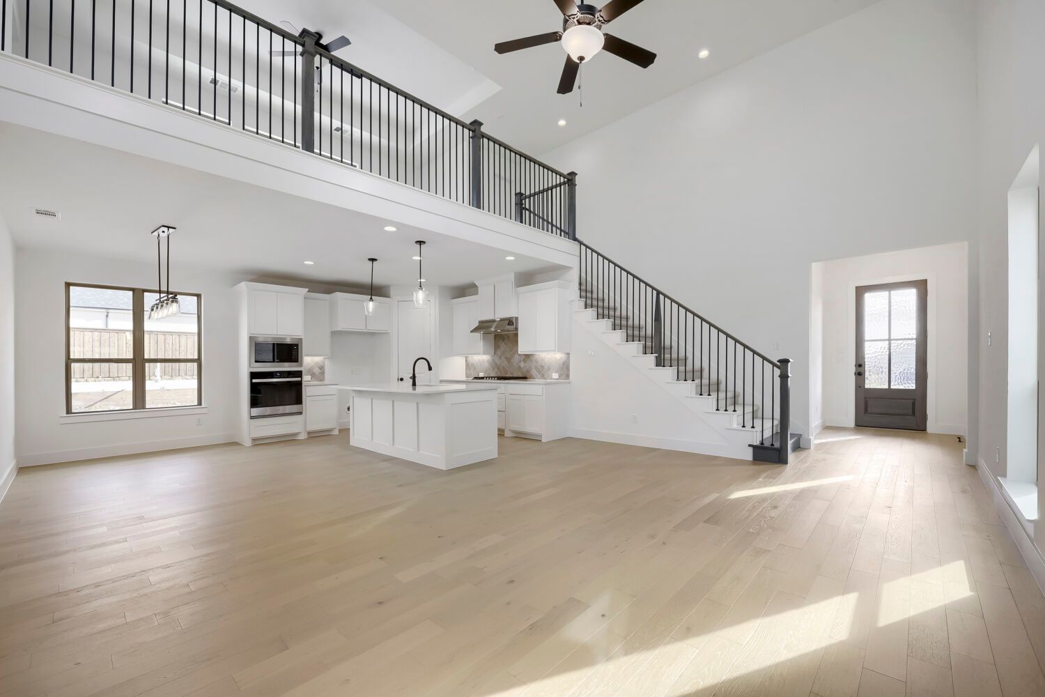 6016 Davis Knoll - Living Area