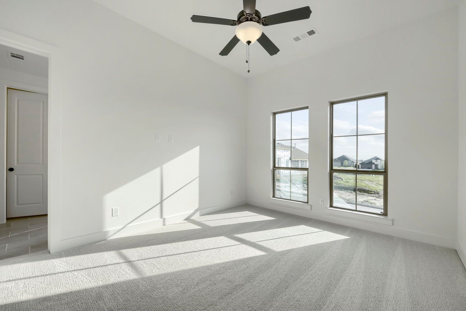 6016 Davis Knoll - Primary Bedroom