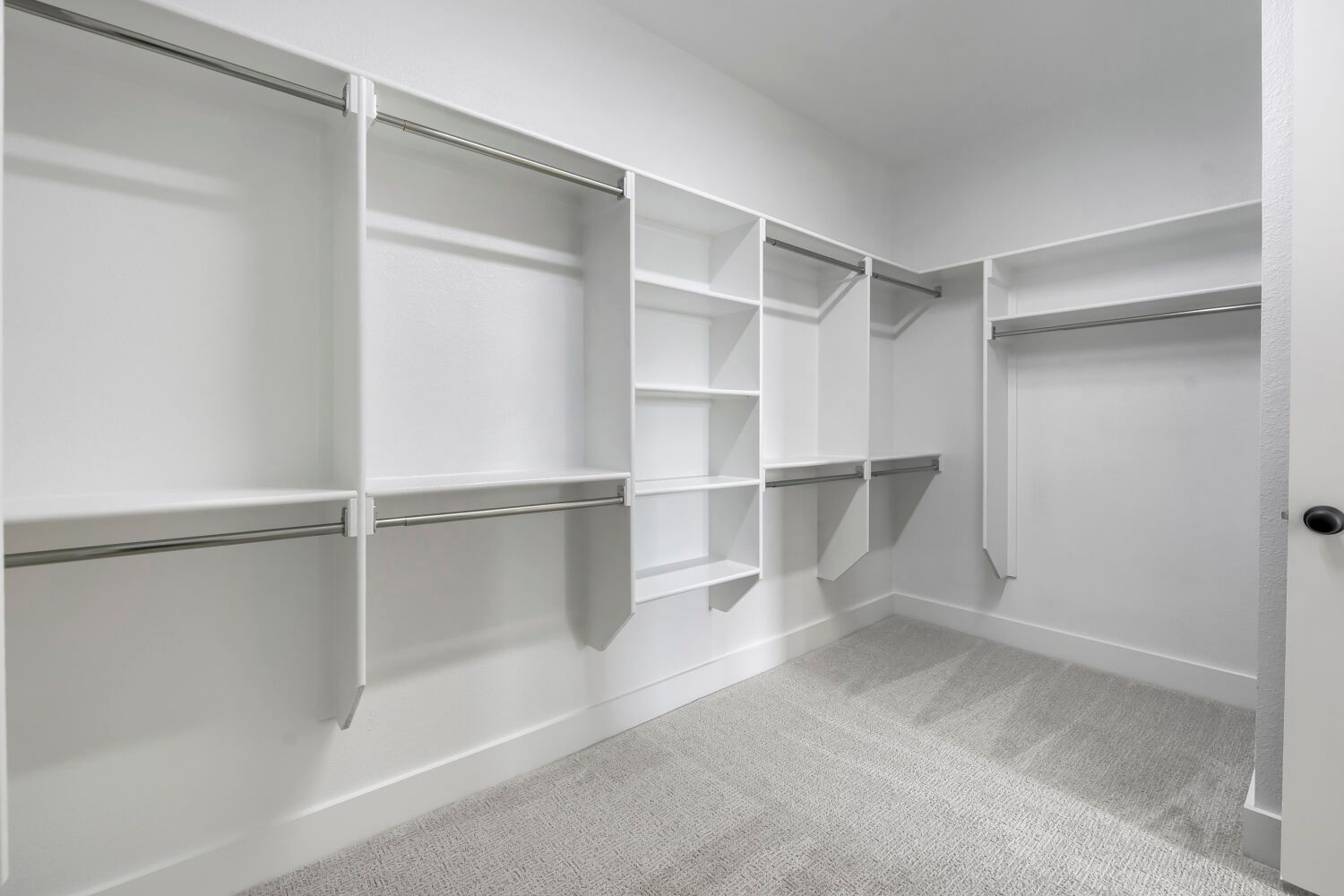 6016 Davis Knoll - Primary Closet