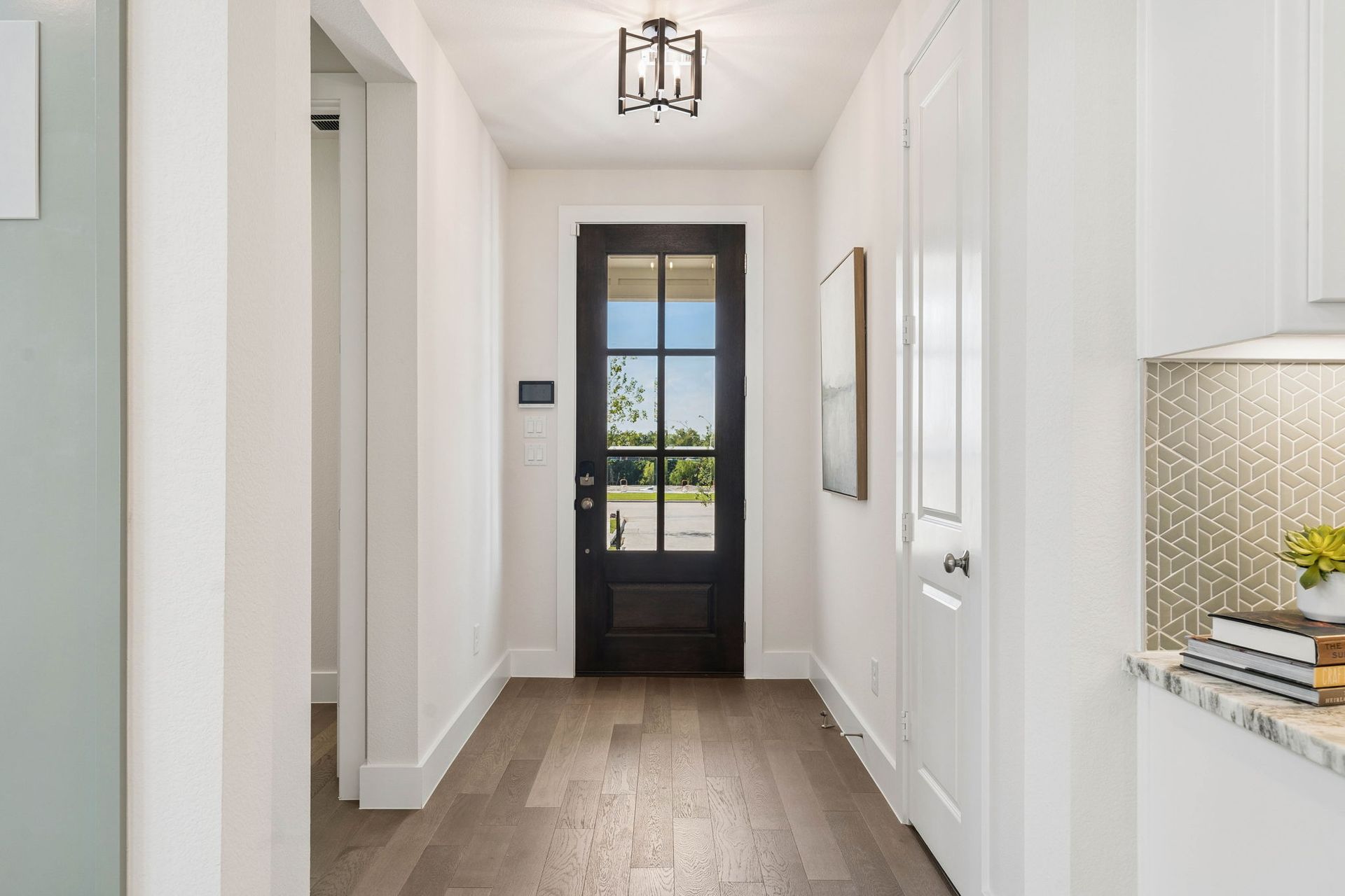 Bright Entry Foyer in American Legend Homes - Representative Photo of Plan 1462