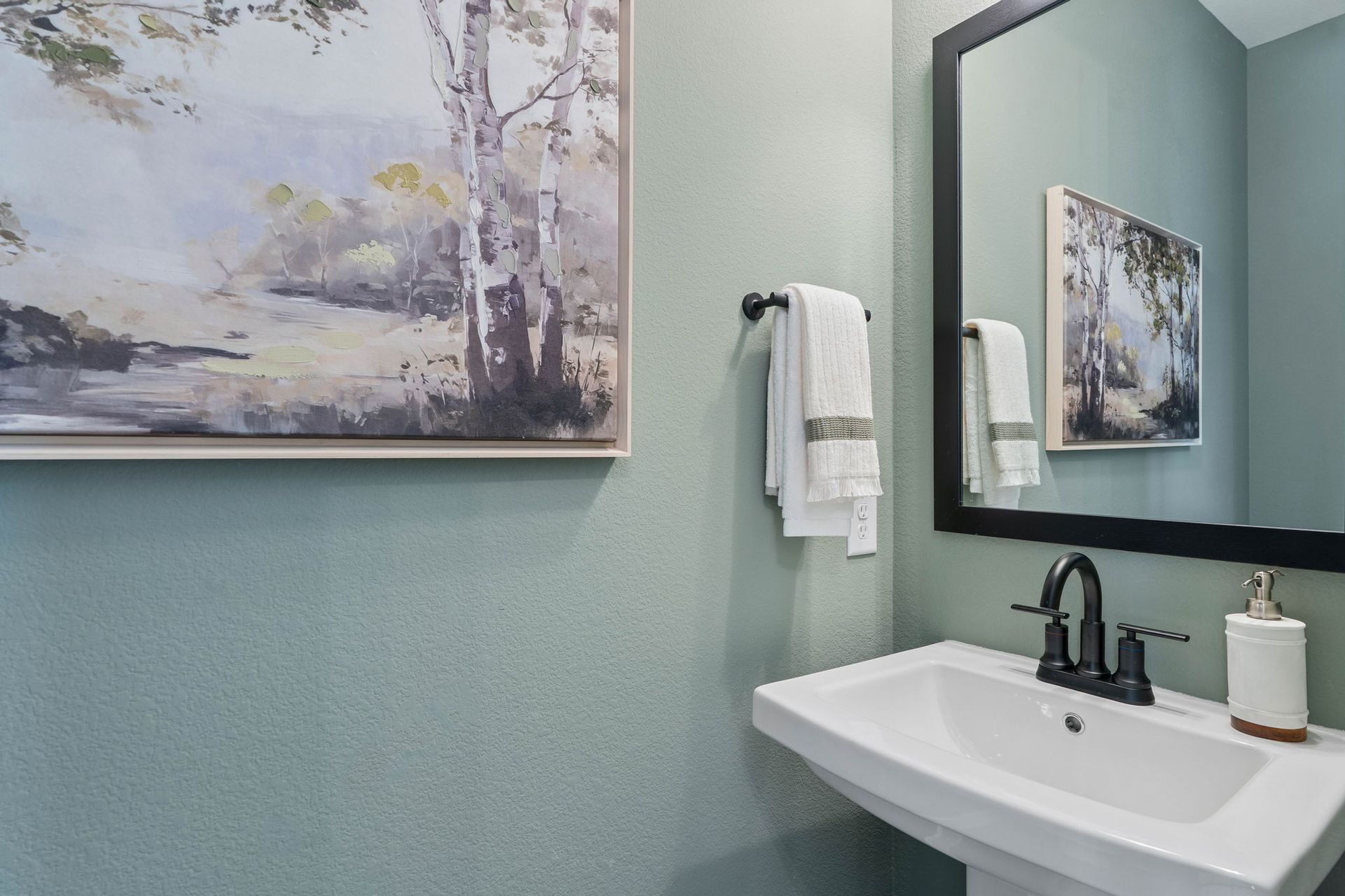 Designer Powder Bath in American Legend Homes - Plan 1462 Representative Photo