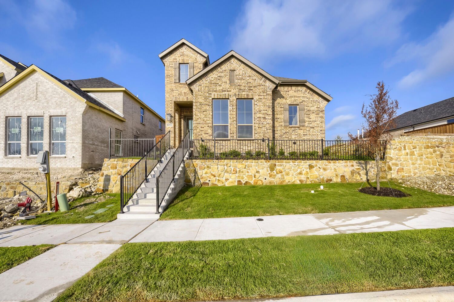 6016 Davis Knoll - Front Elevation