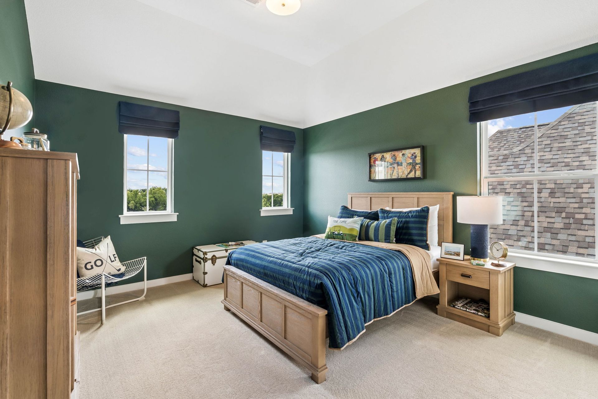 Stylish Bedroom with Bold Designer Accent Wall