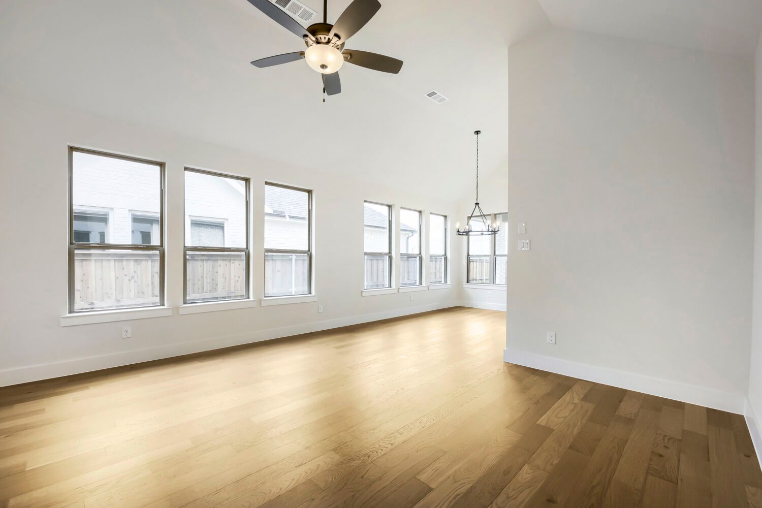 Plan 1451 Living Room Representative Photo