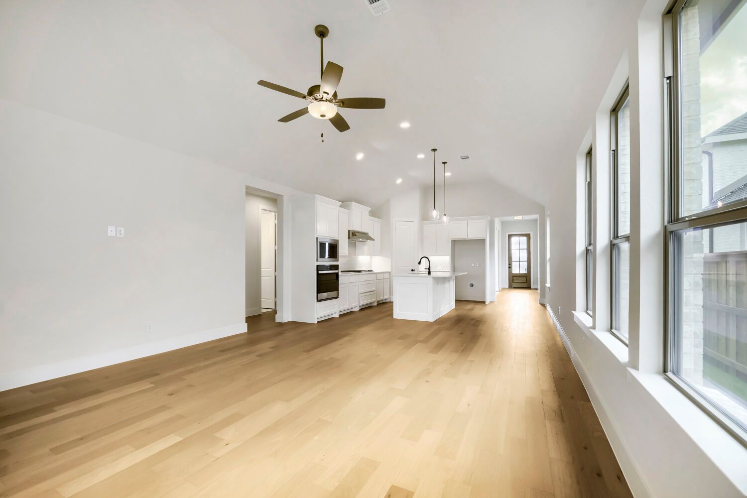 Plan 1451 Open Concept Representative Photo