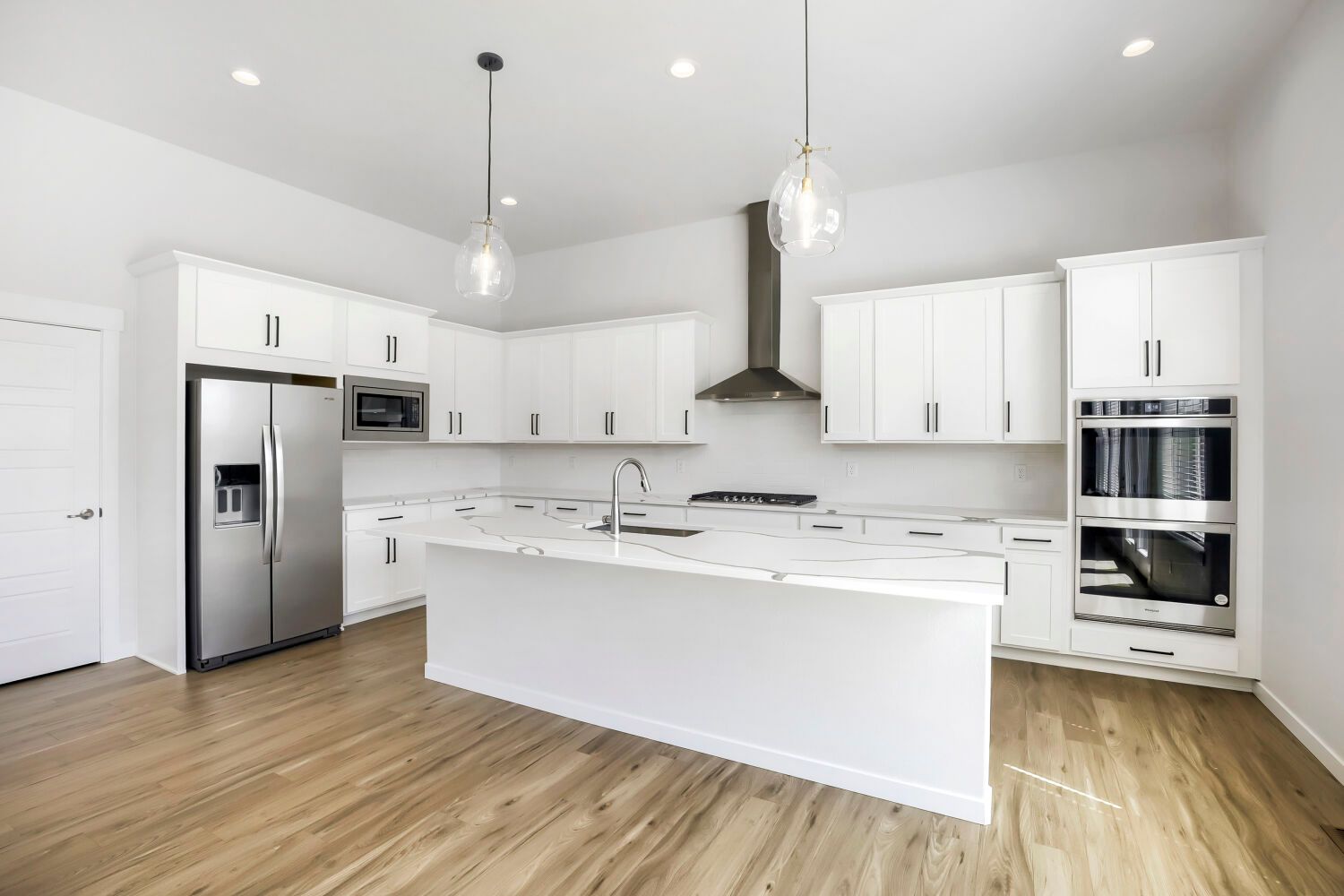 2071 Dusk Court - Kitchen