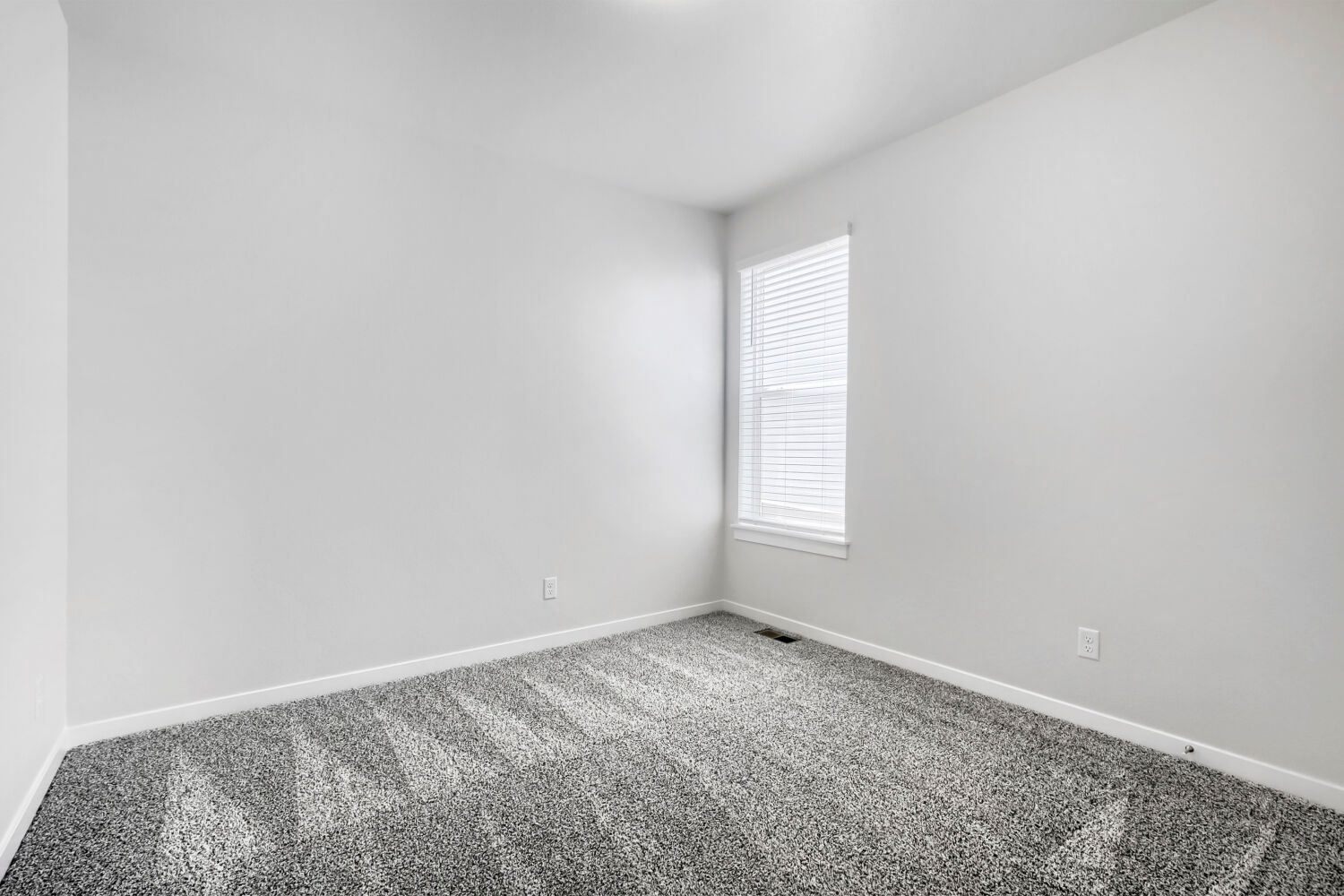 2071 Dusk Court - Bedroom