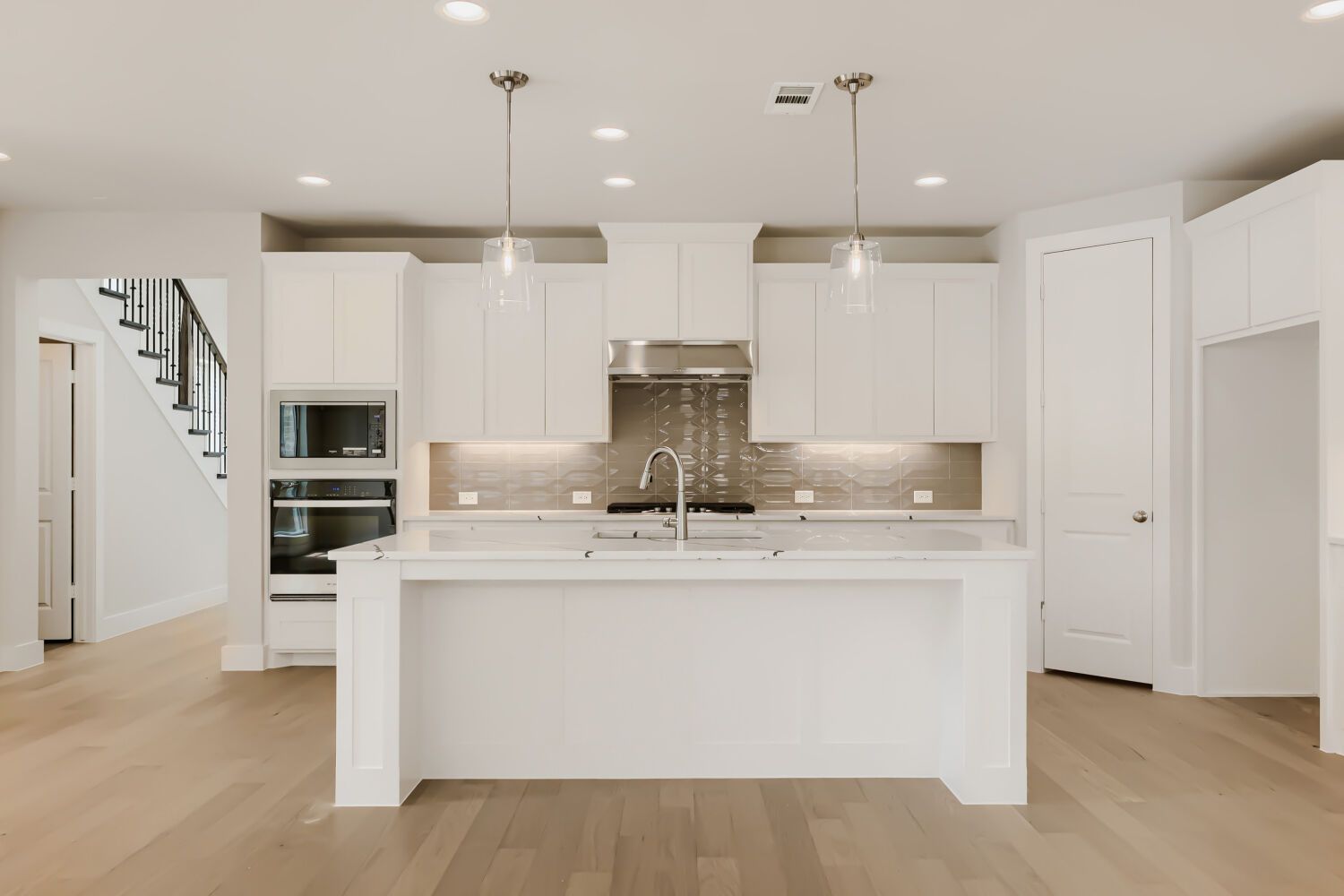 3505 Jester - Kitchen