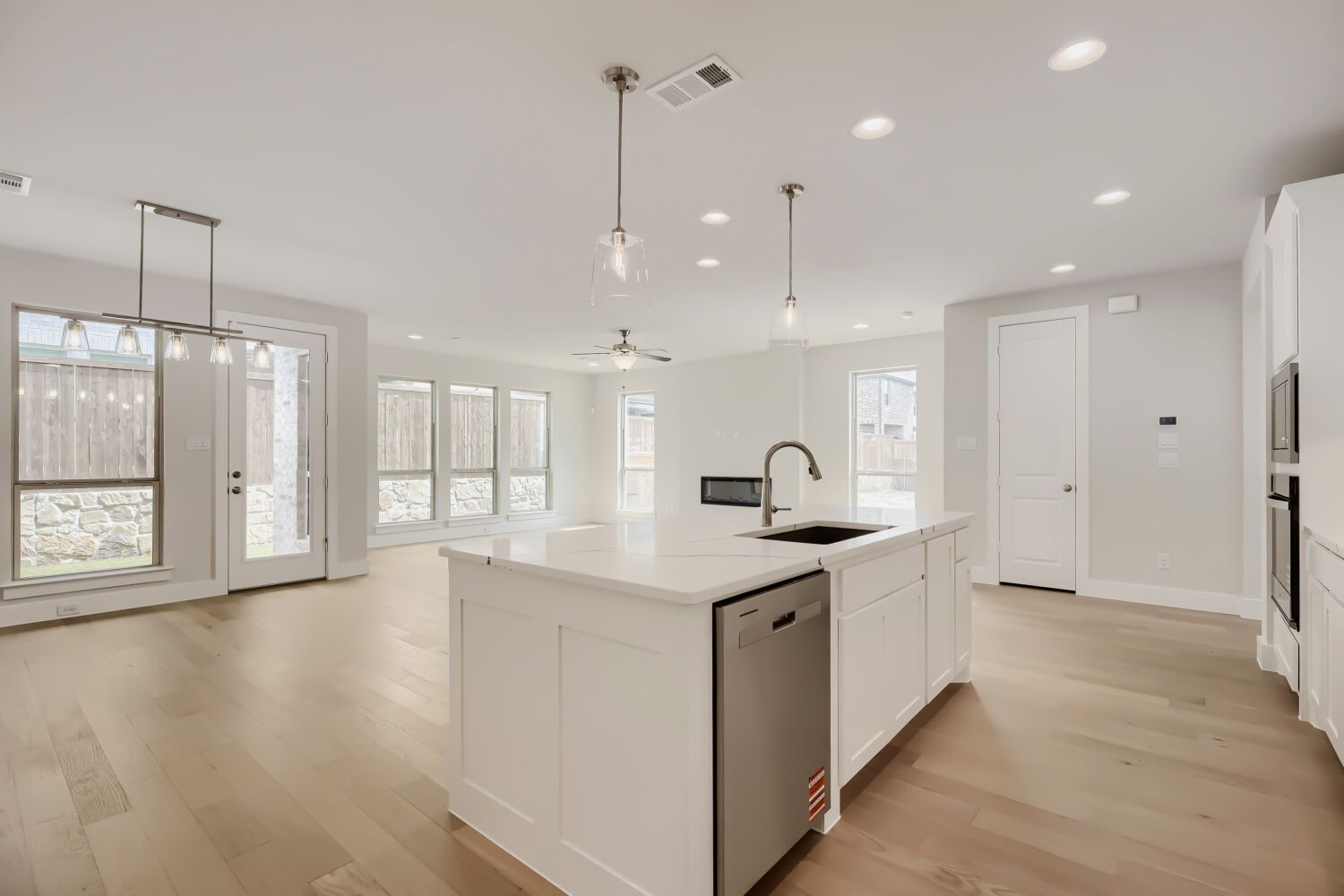 3505 Jester - Kitchen
