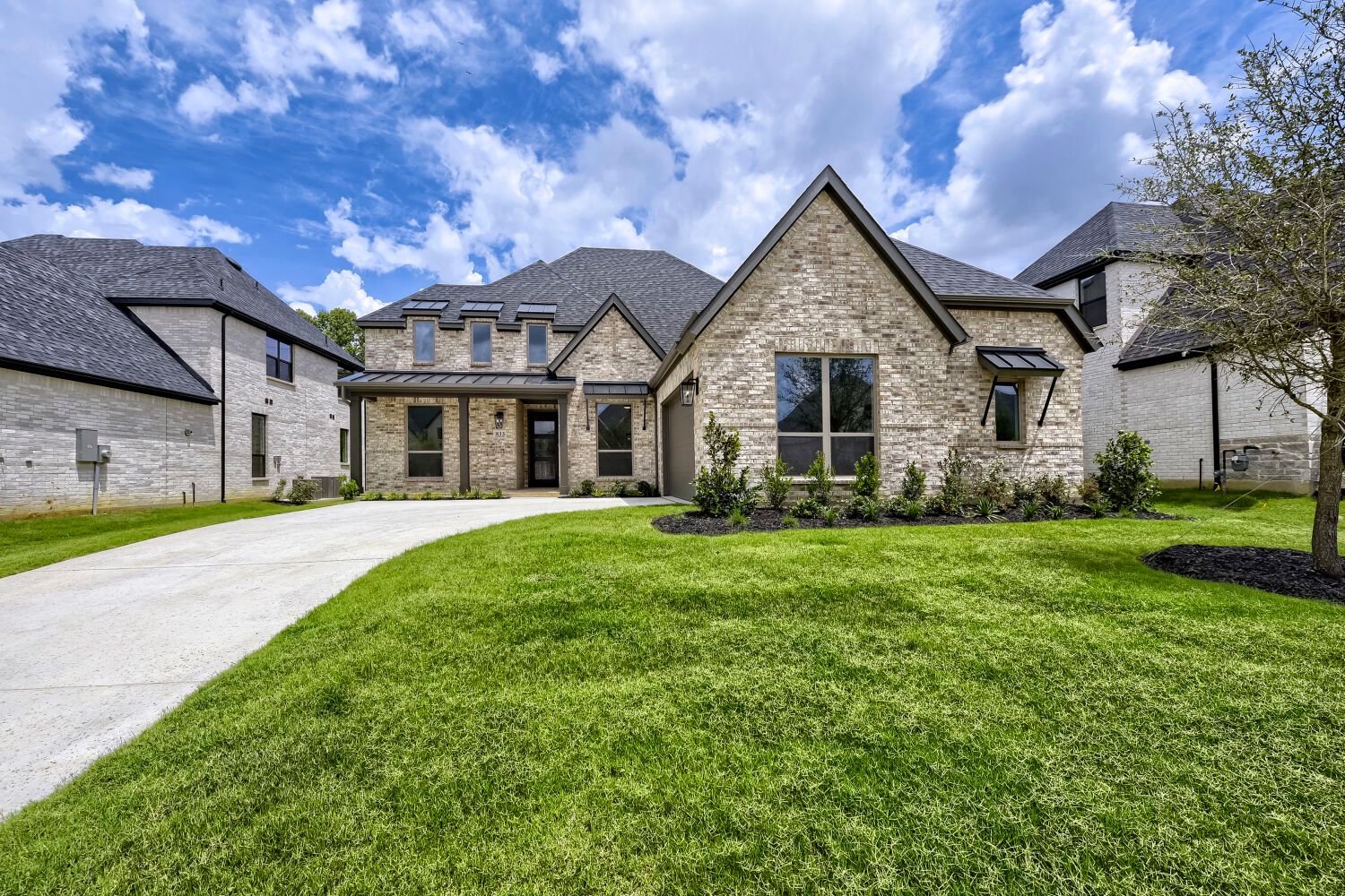 833 Bella Casa Drive (Plan 1645)