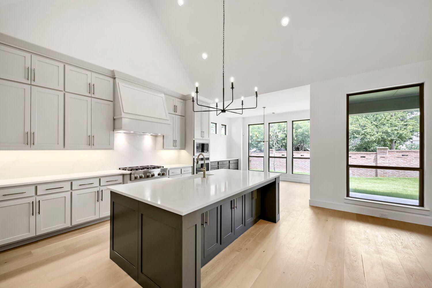 Plan 1645 Representative Photo - Kitchen