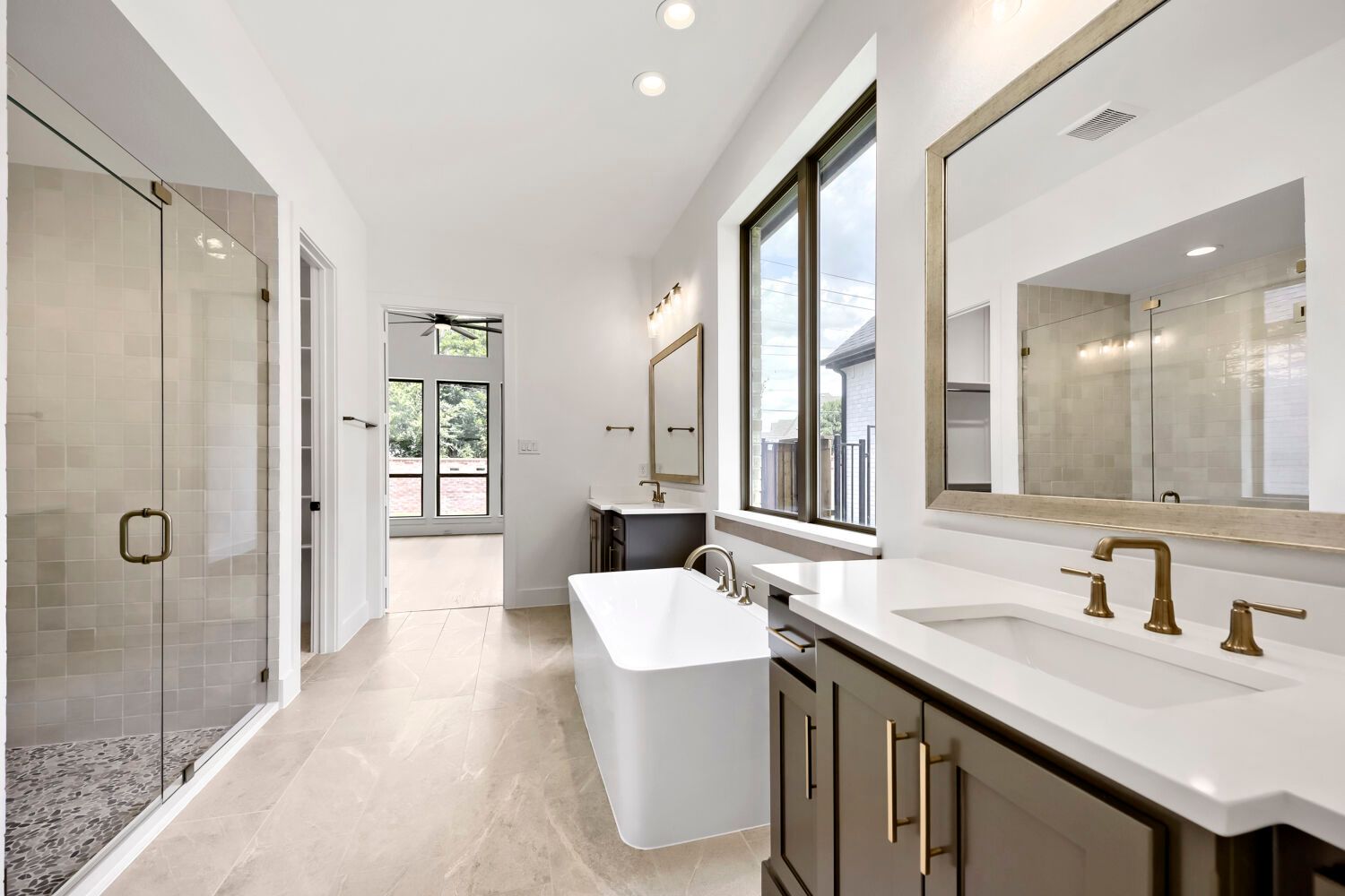 Plan 1645 Representative Photo - Main Bathroom