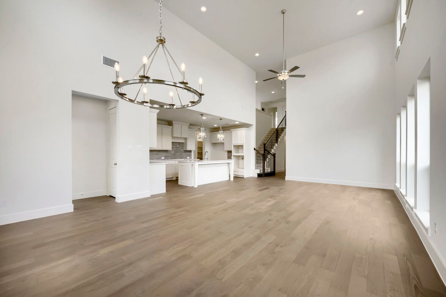 11548 Wulstone - Dining Area