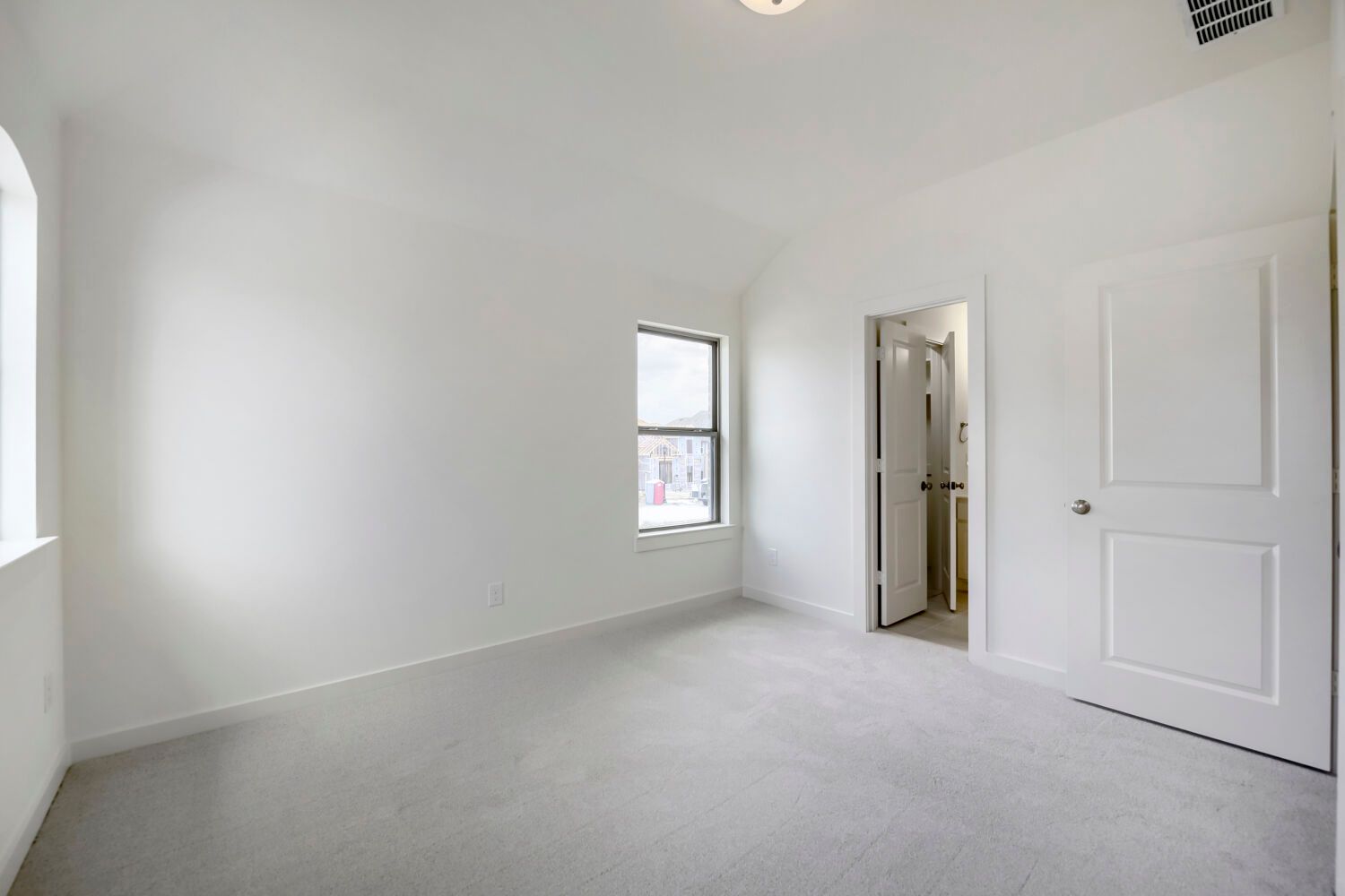 11548 Wulstone - Bedroom