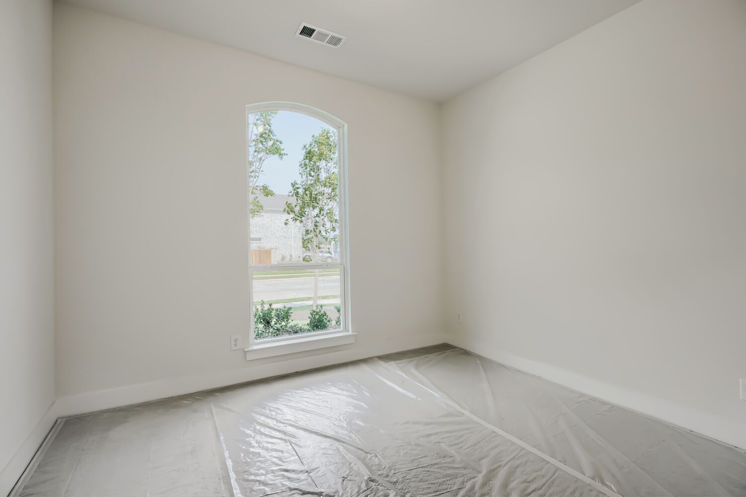 Plan 1543 Representative Photo - Bedroom