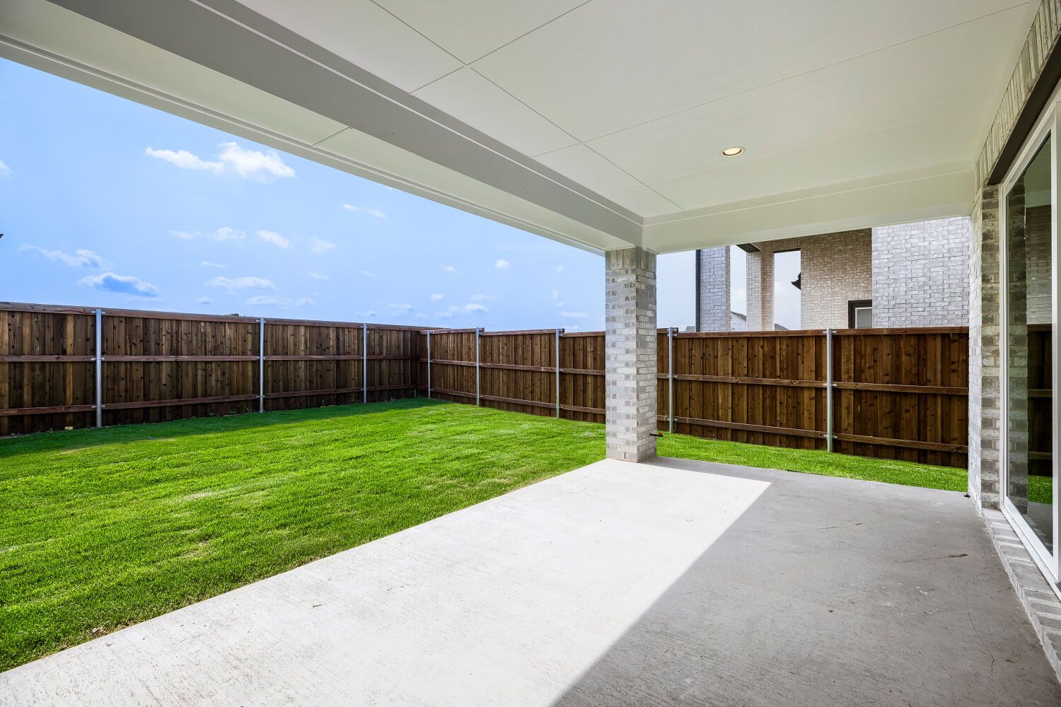940 Heatherbrook - Patio