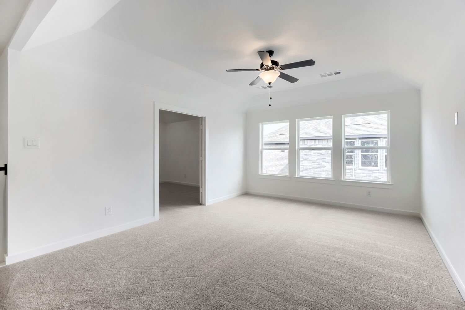 3320 Maidenhair - Game Room