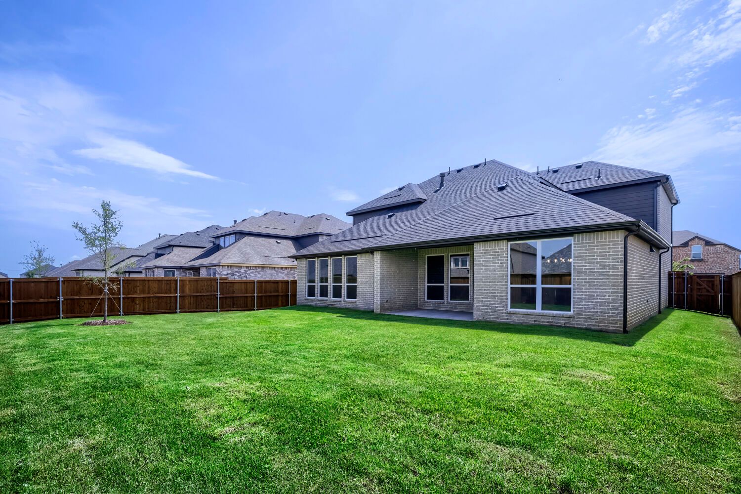 3320 Maidenhair - Rear Exterior