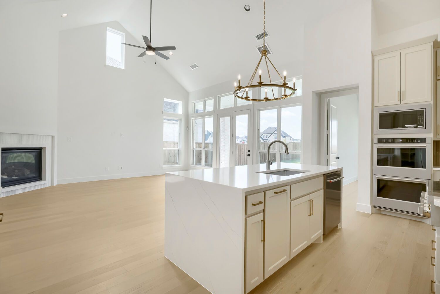 2681 Sassafrass - Kitchen