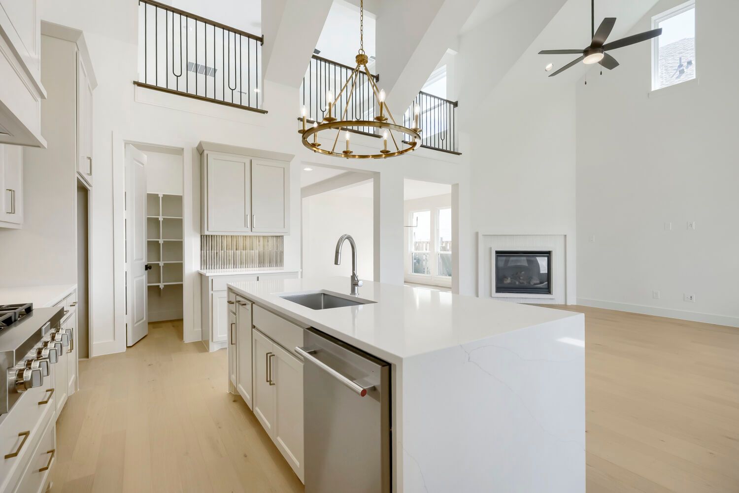 2681 Sassafrass - Kitchen