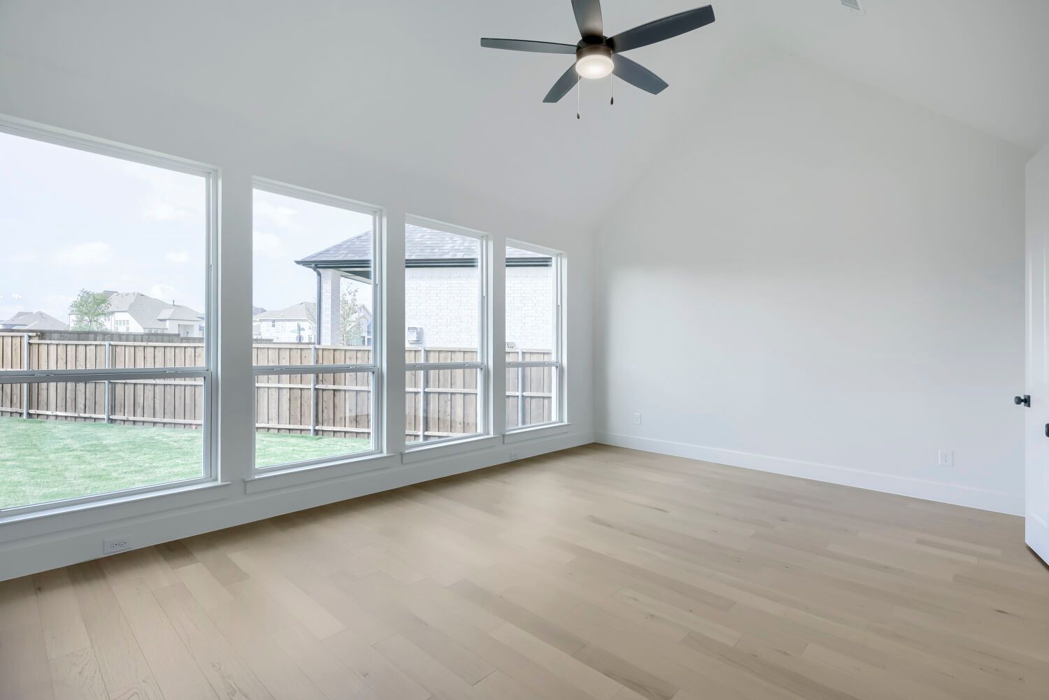2681 Sassafrass - Primary Bedroom