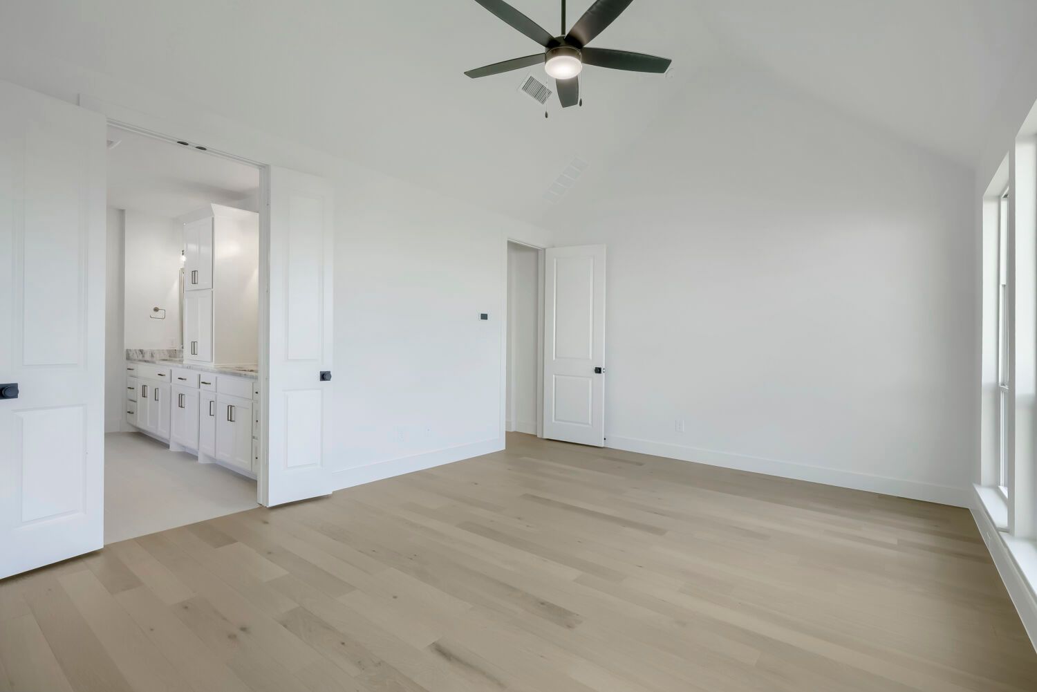 2681 Sassafrass - Primary Bedroom