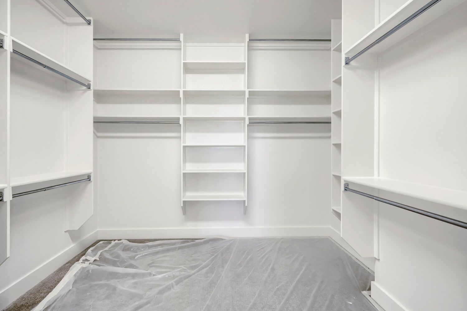 2681 Sassafrass - Primary Closet