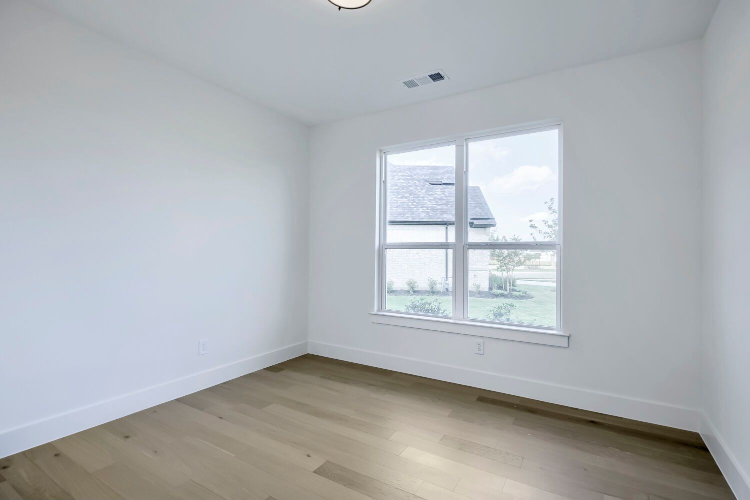 2681 Sassafrass - Bedroom