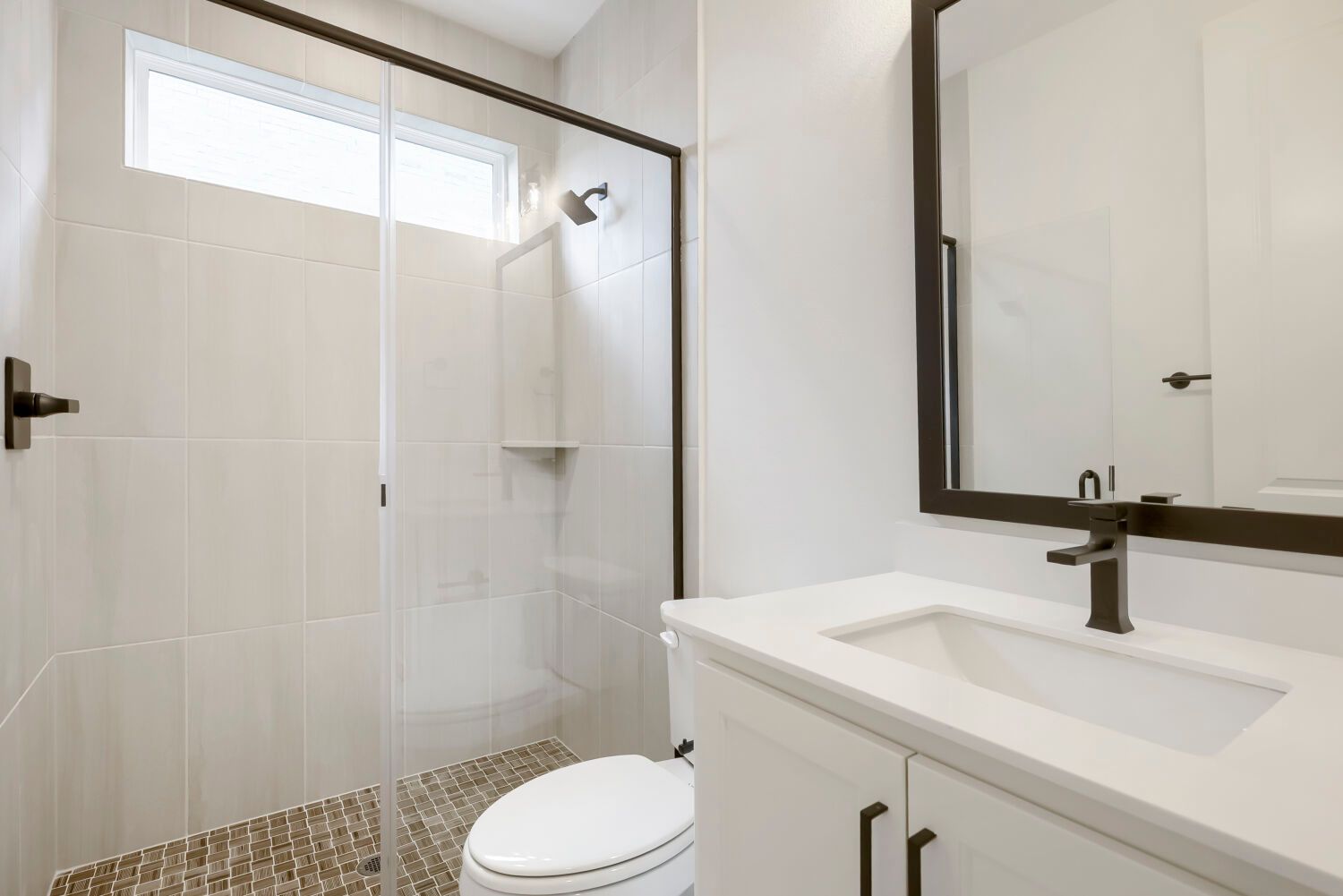2681 Sassafrass - Full Bathroom