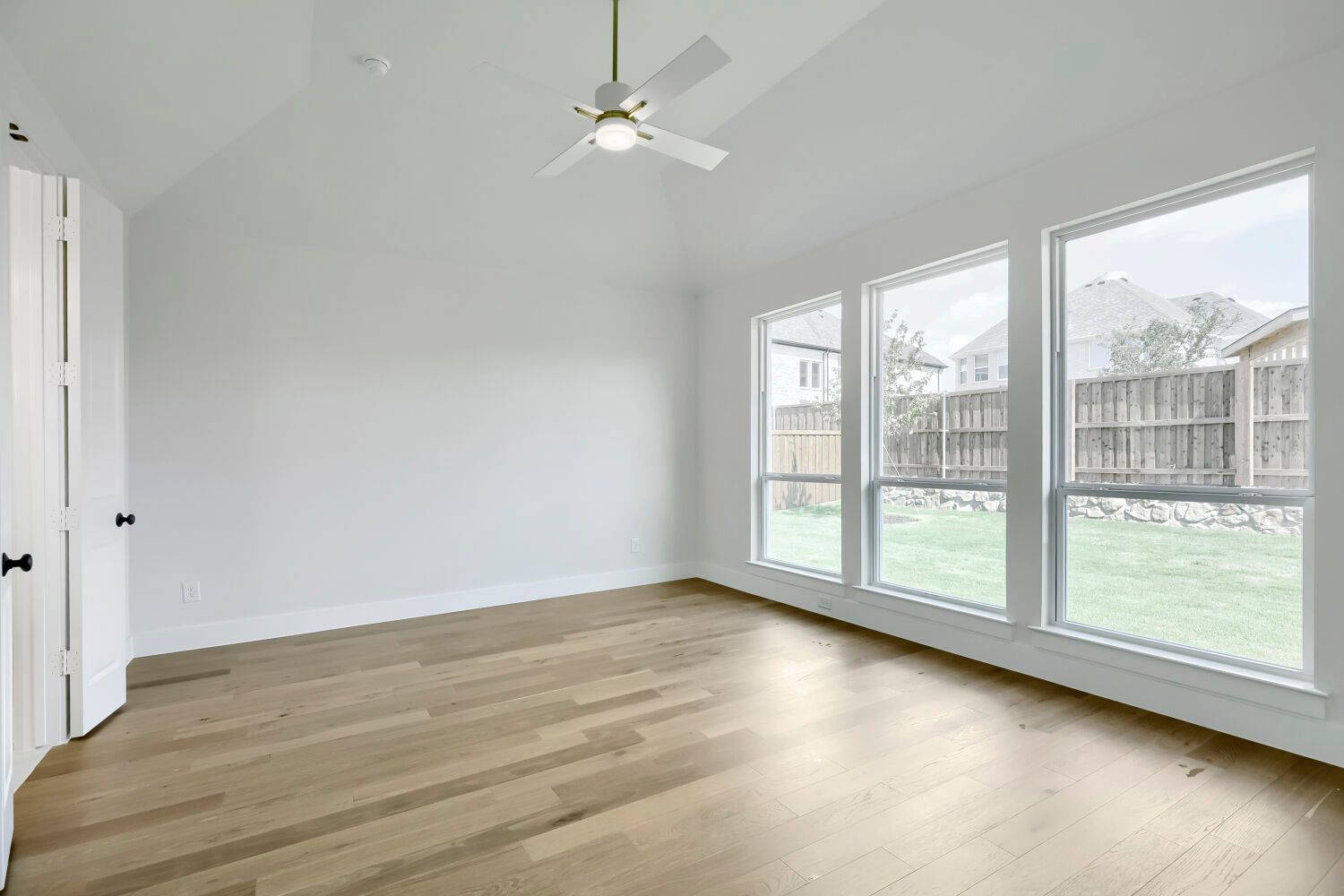 2610 Acie - Primary Bedroom