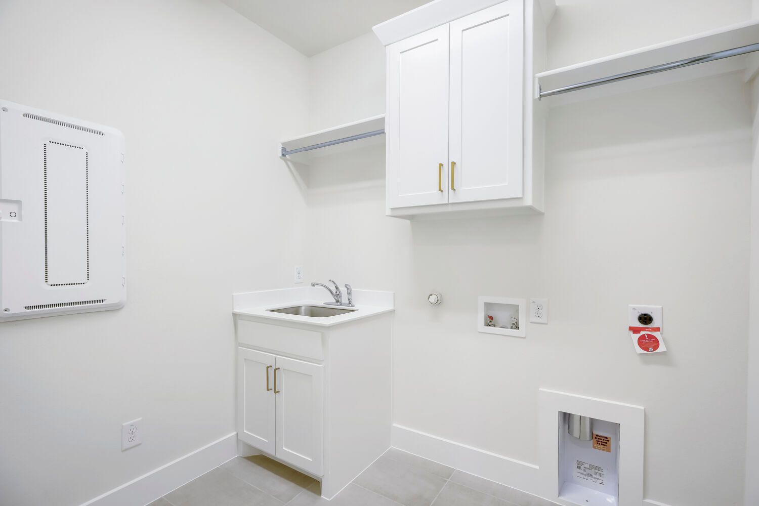 2610 Acie - Laundry Room