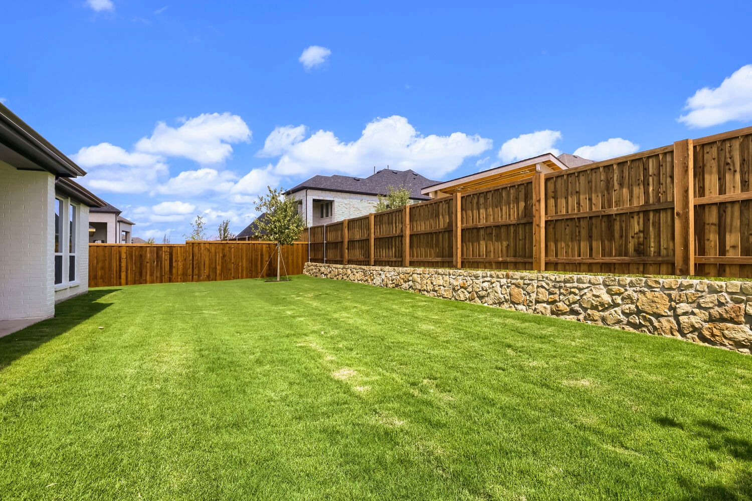 2610 Acie - Backyard