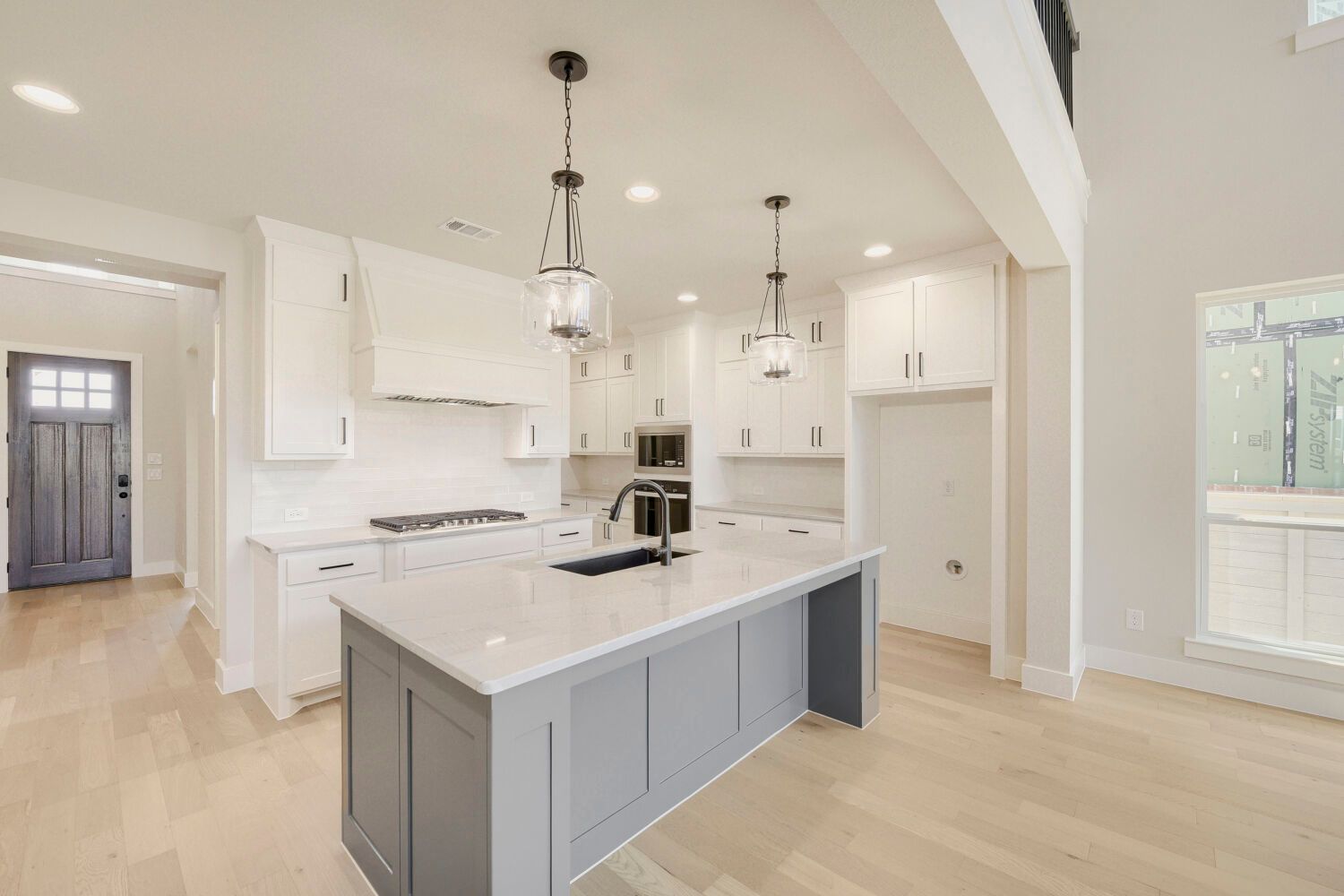 9912 Oak Glade - Kitchen